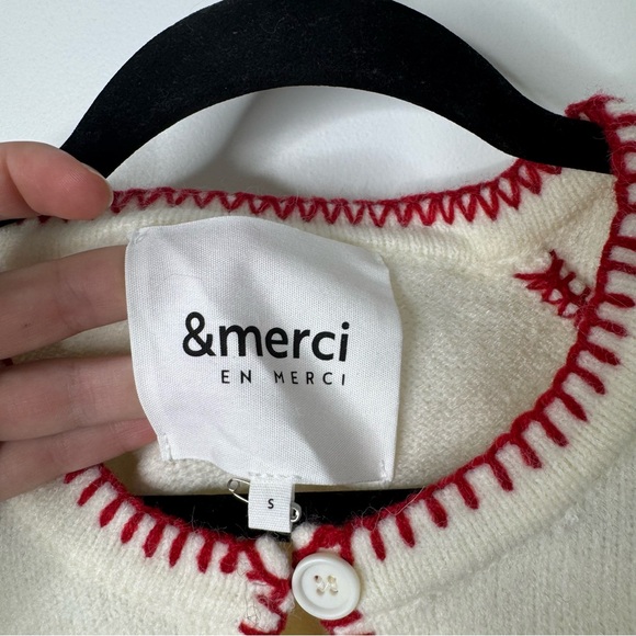 &merci Cream Button-Front Cardigan with Red Contrast Trim small - Picture 4 of 8